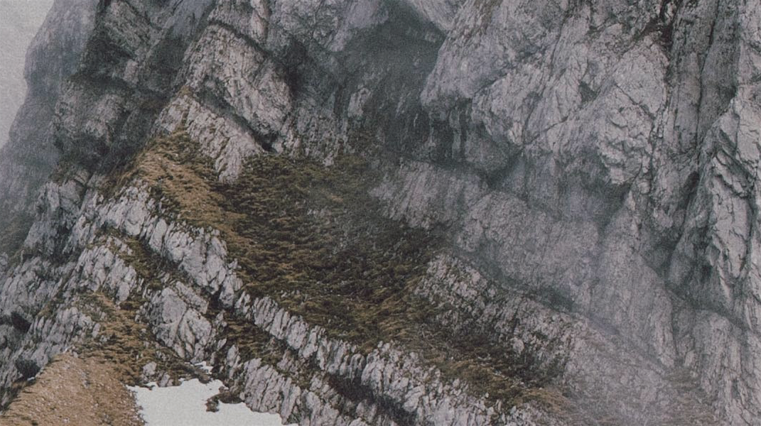 艱難餅困苦水的恩 五甲教會楊慈欣姊妹