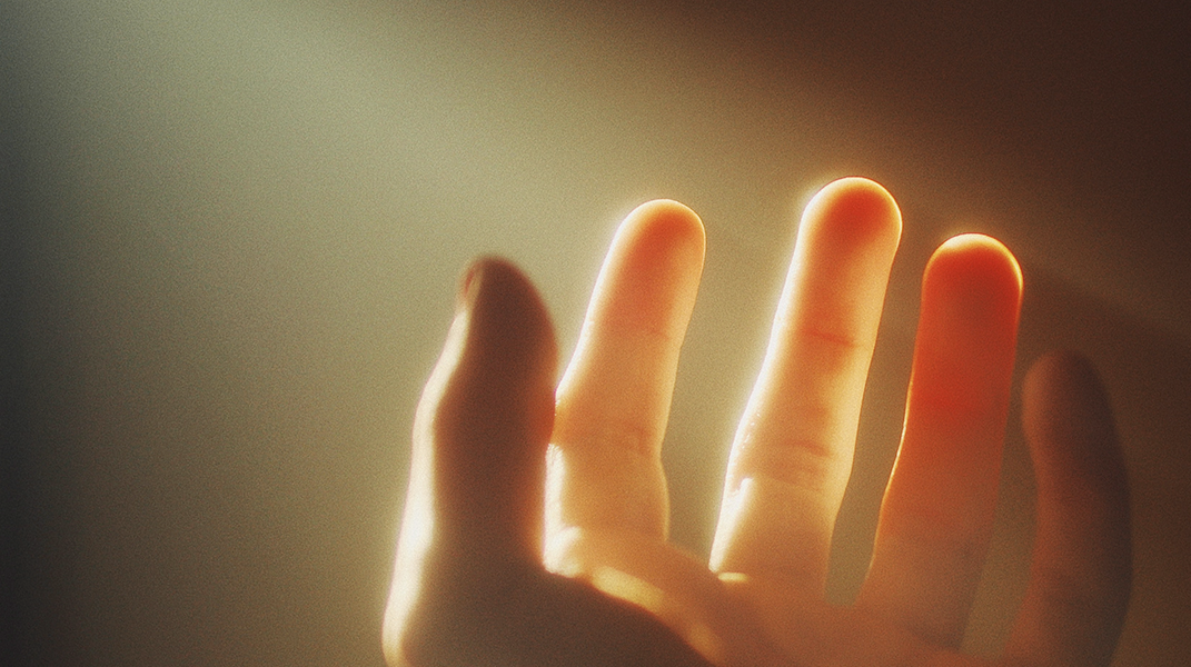 因祂大能的手扶持我 西門教會李劉素蓮姊妹